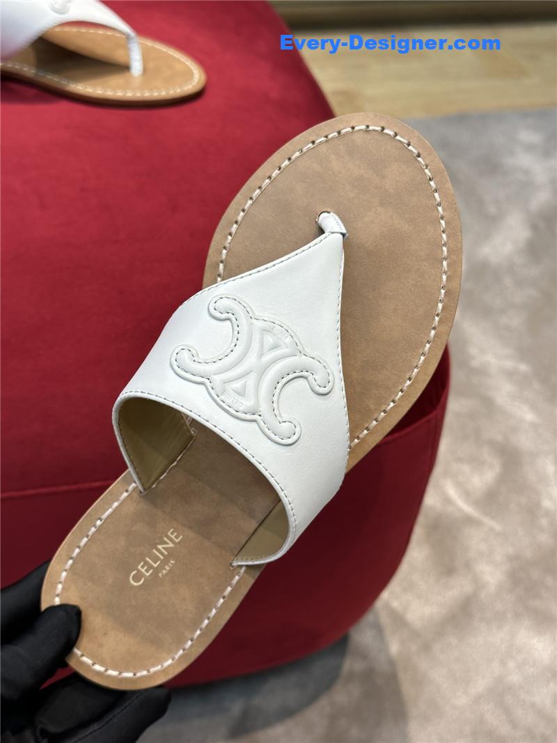 Ce1i*e arc de triomphe flip flops in leather