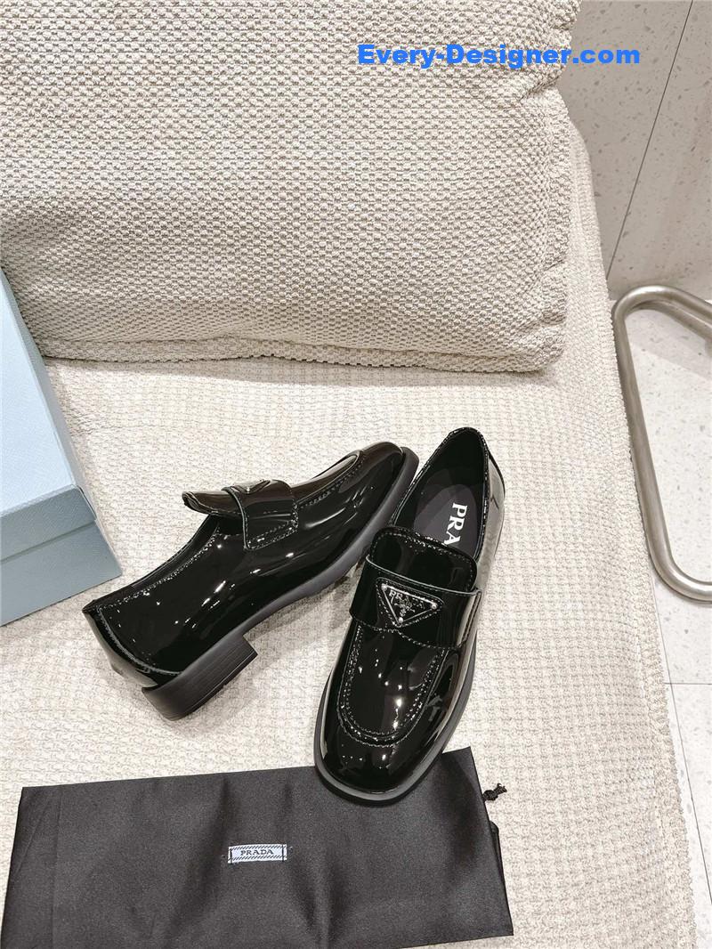 Pra*a patent leather loafers