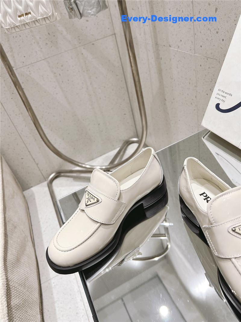 Pra*a patent leather loafers