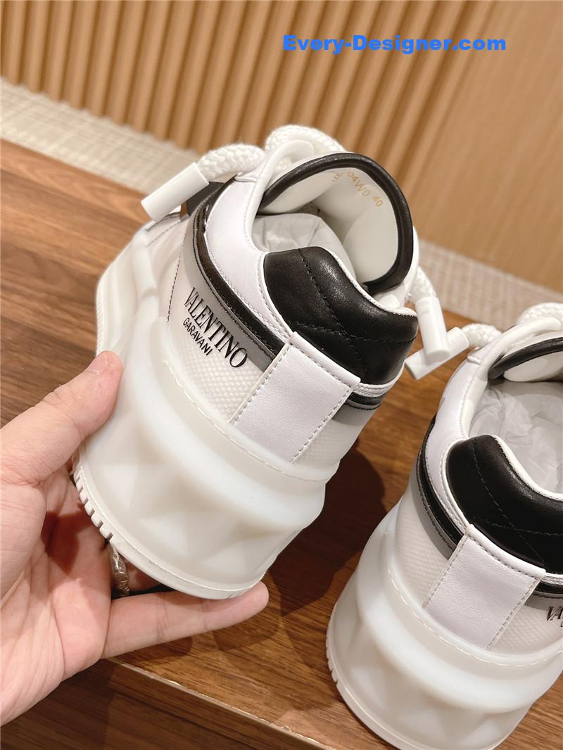 Va1e*ntin0 studded one stud low top sneakers