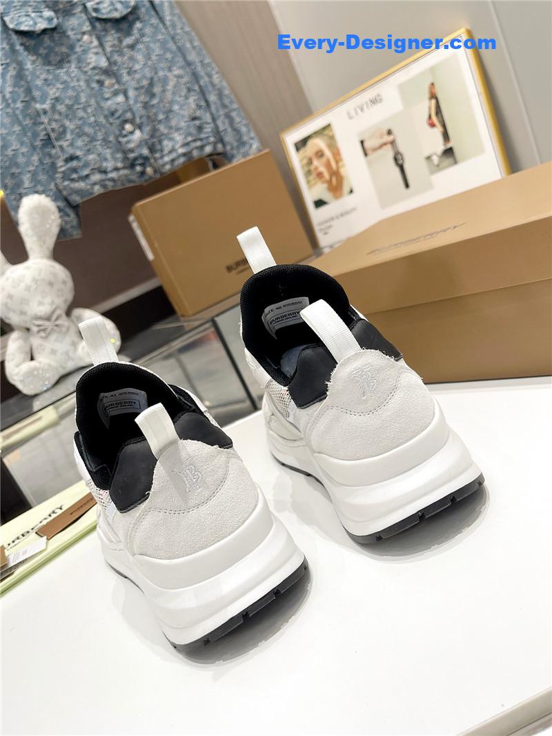 Bv*b*rry platform style sneakers