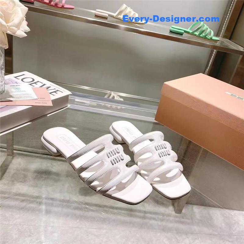 M1um1u flat lambskin sandal slippers