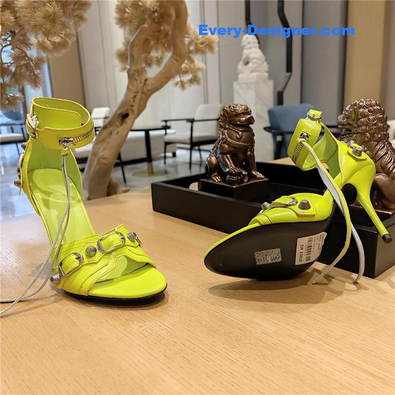 Ba1en*iaga studded fishmouth sandals