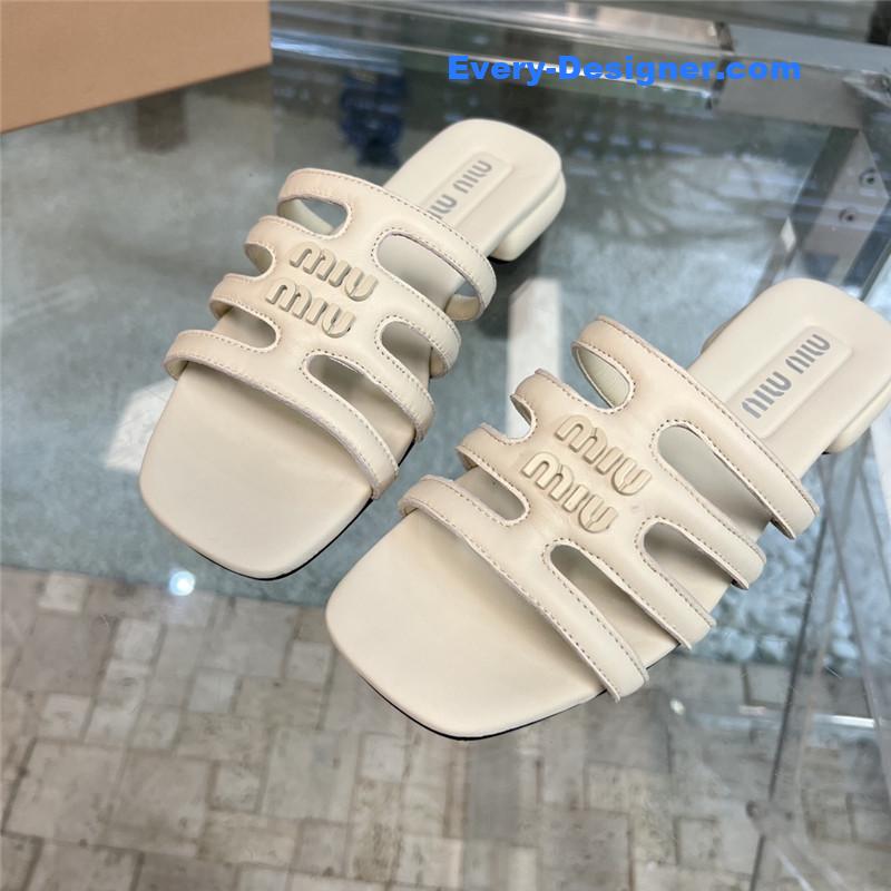 M1um1u new flat slippers