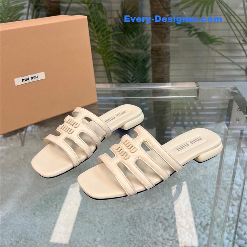 M1um1u new flat slippers