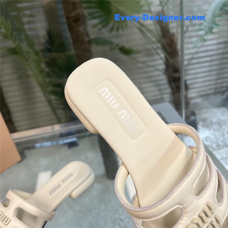 M1um1u new flat slippers