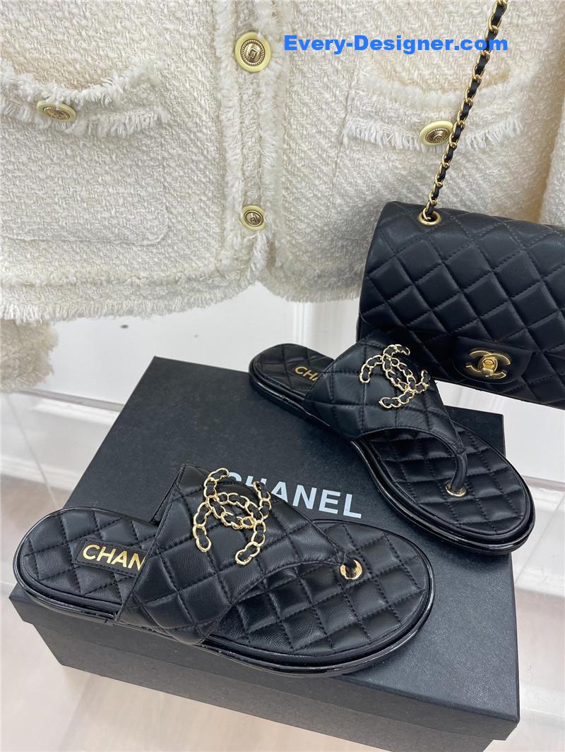 CC rhombus CC logo chain buckle flat slippers