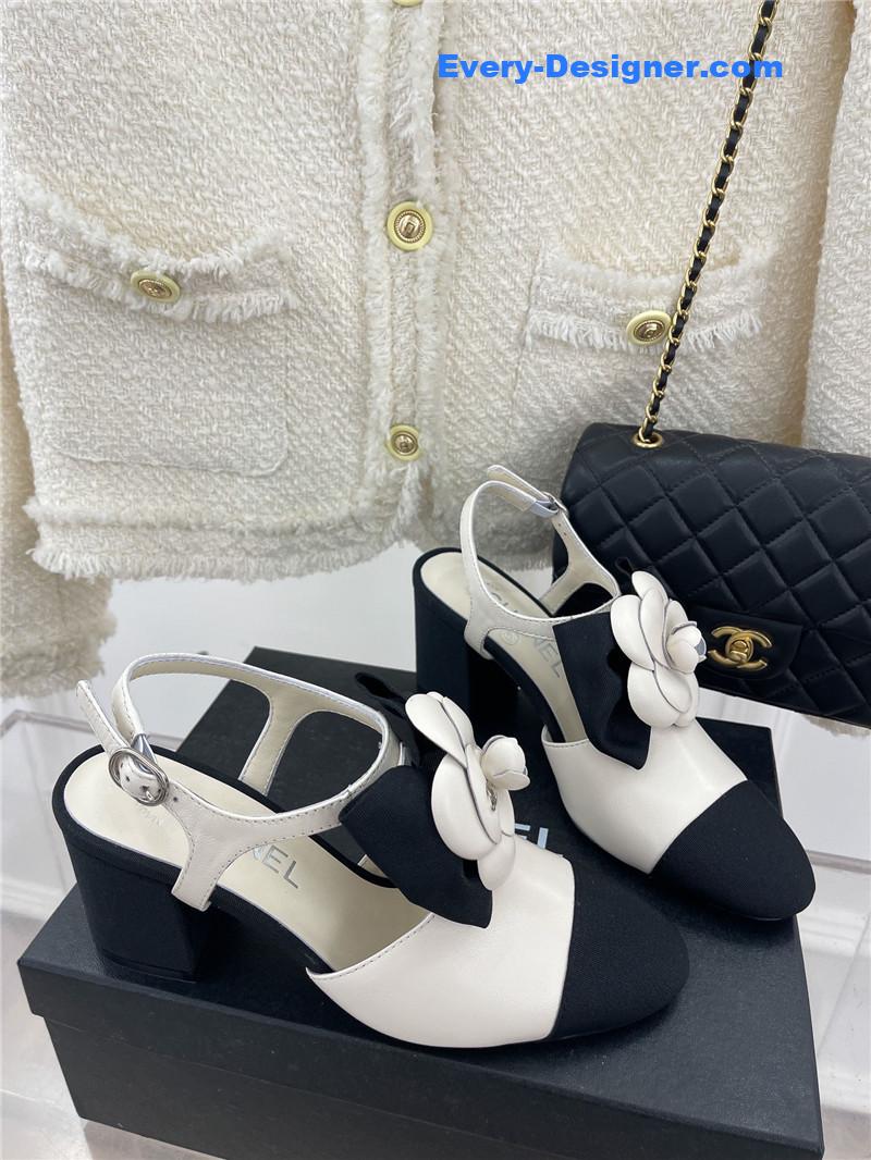 CC camellia bow chunky heel sandals