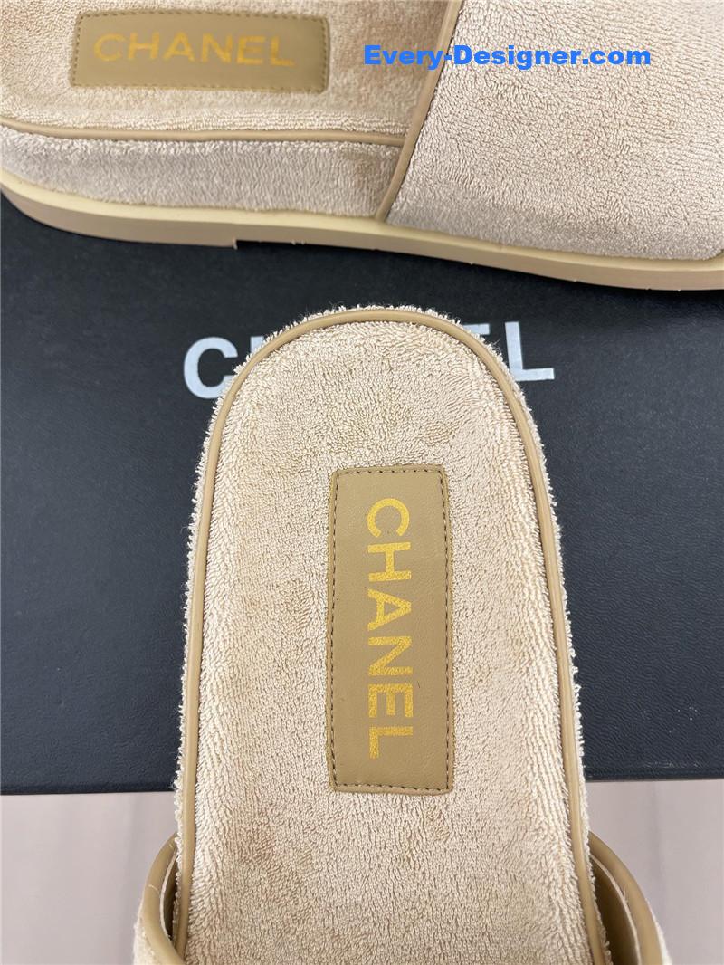 CC rhombus CC logo platform slippers