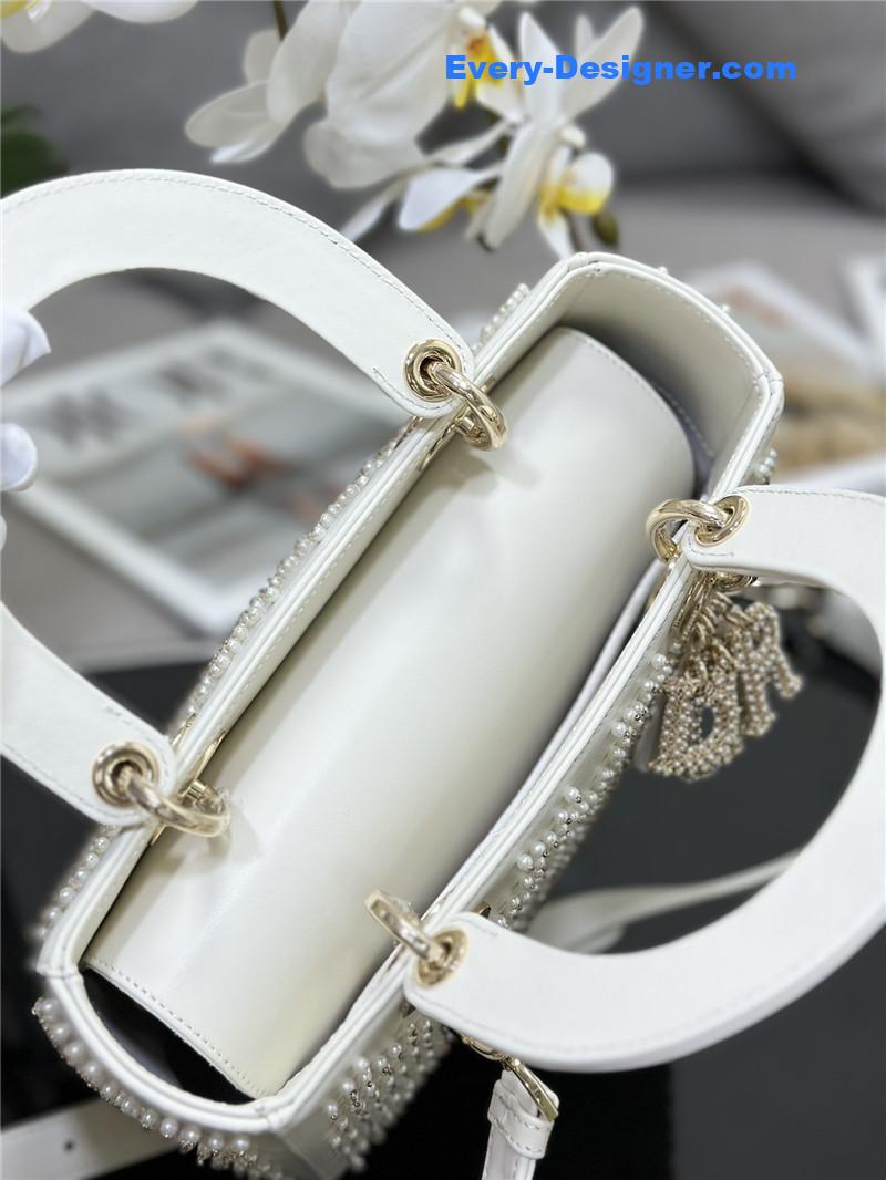 lady D10r five-frame embroidered white pearl bag