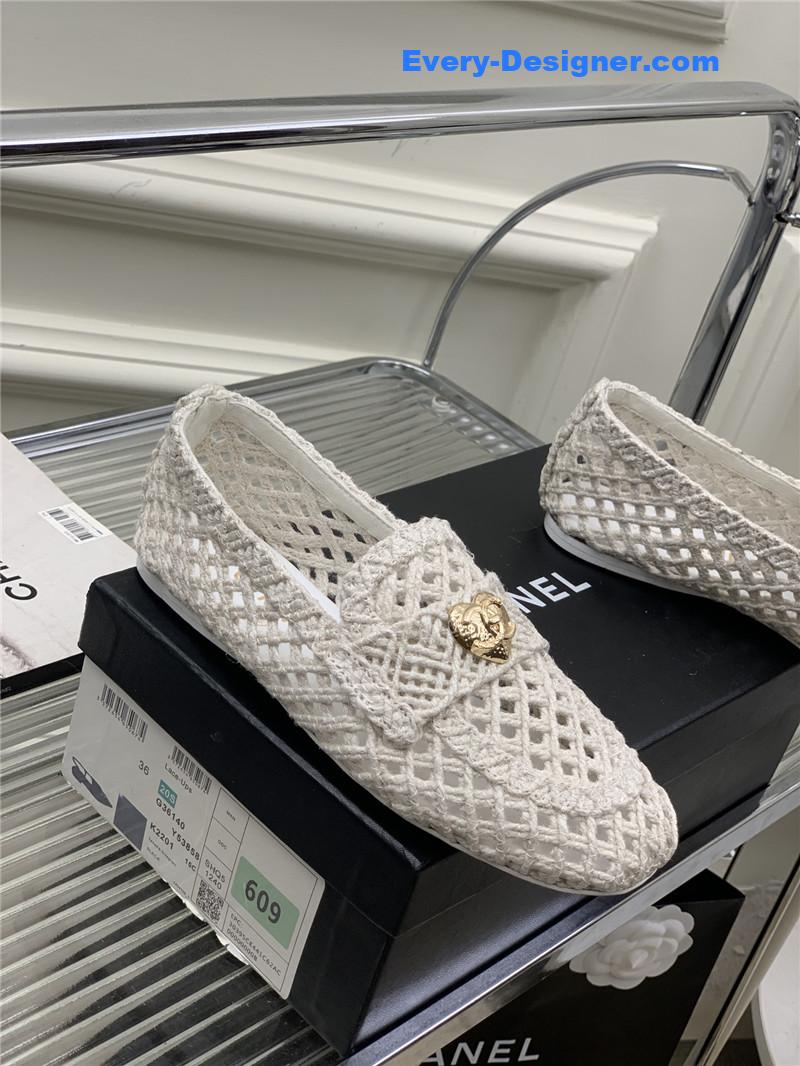 CC hollow Roman slippers
