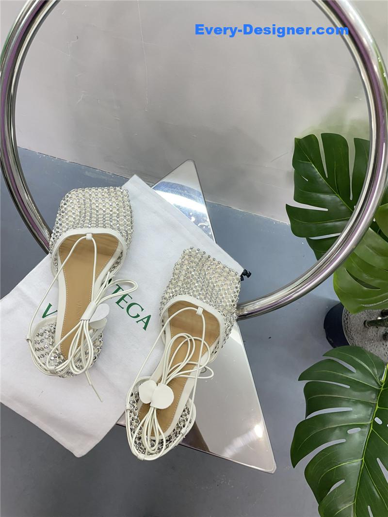 b0tt*ga ven*ta new mesh D1am0nd roman series sandals