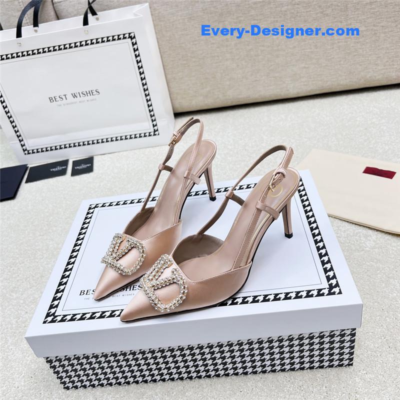 Va1e*ntin0 leather buckle pumps