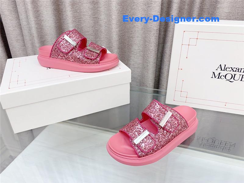 a1exa*der Mcqv*en greet slippers