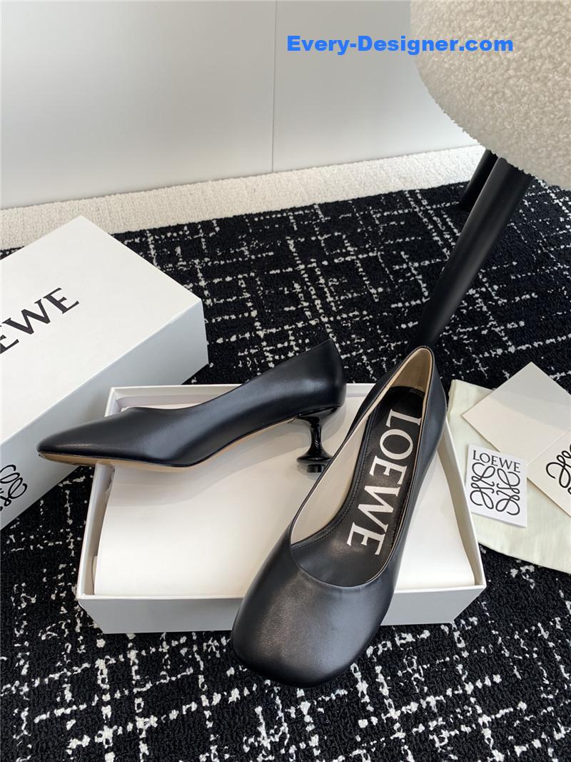 L0ew* round toe vase heel shoes