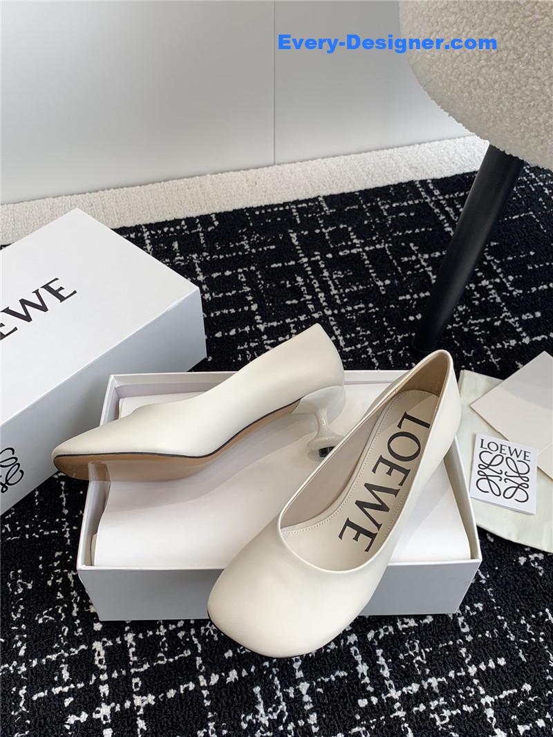 L0ew* round toe vase heel shoes