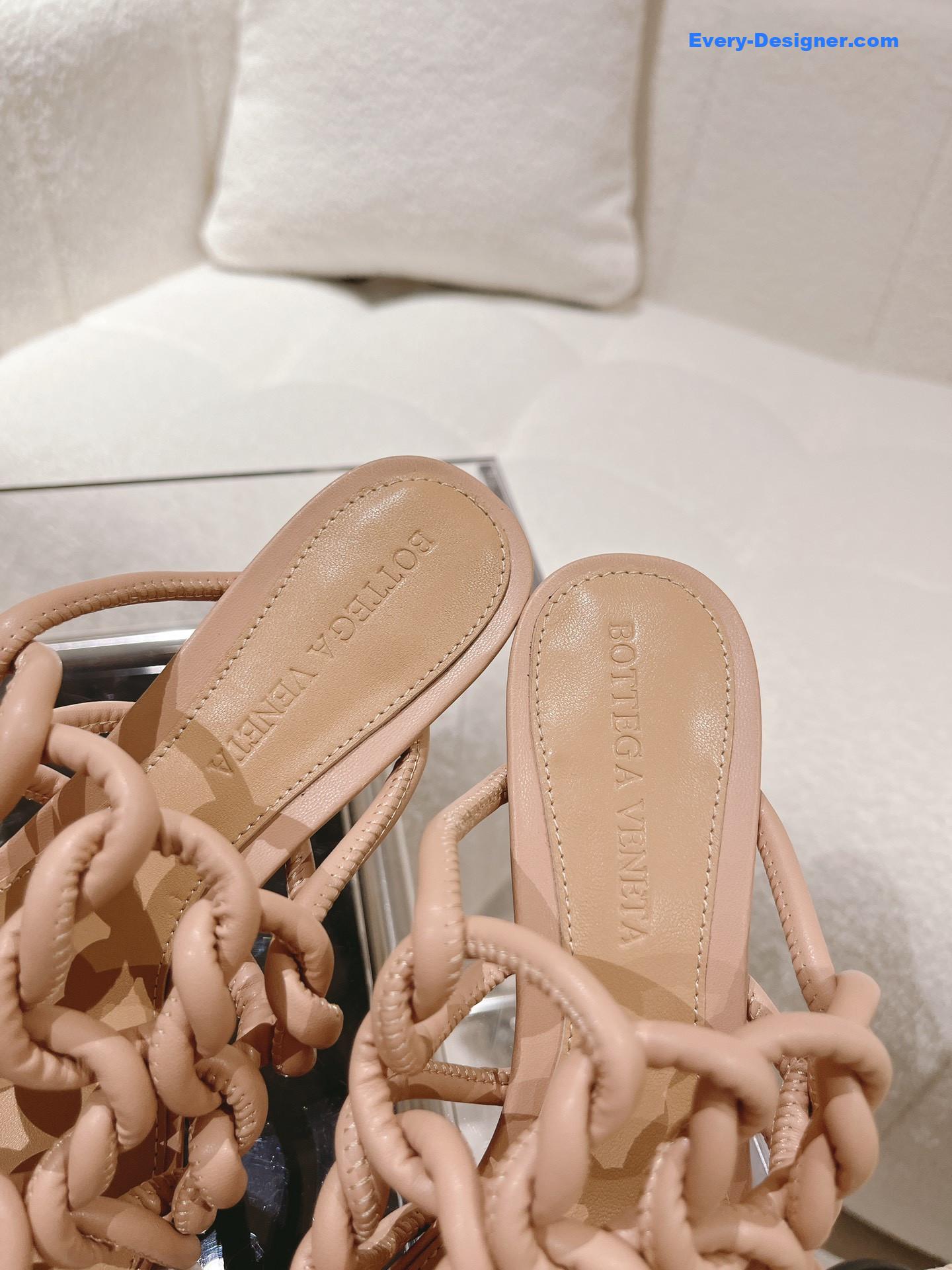 b0tt*ga Ven*ta handwoven sandals