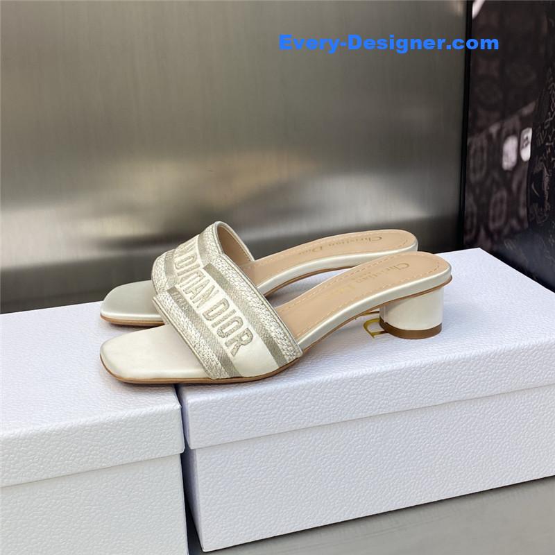 D10r new flip flops color matching women’s shoes