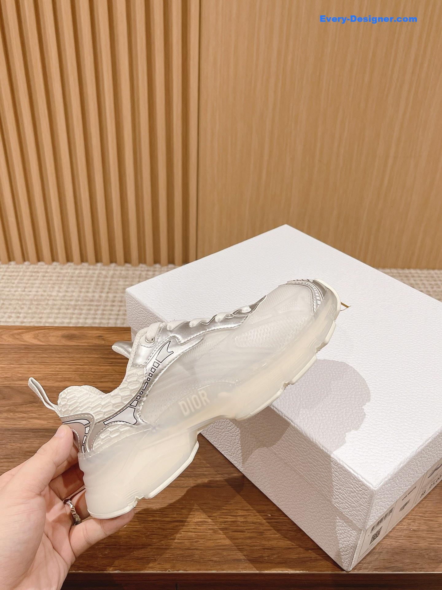 D10r silver vibe chunky sneakers