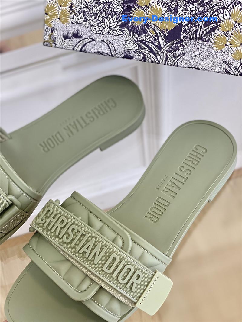 D10r new D10ract beach shoes