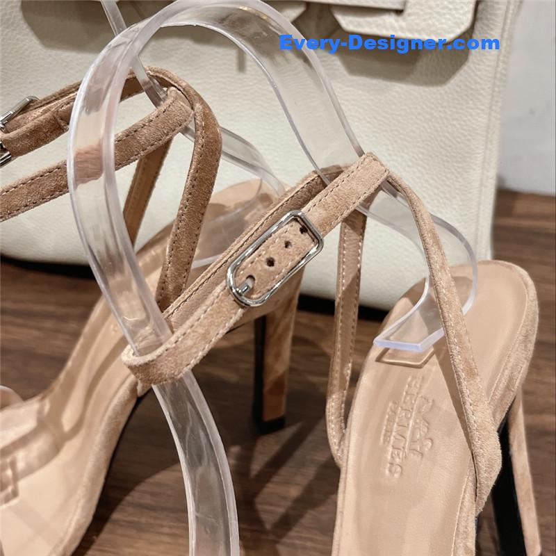 H**me5 high heel sandals