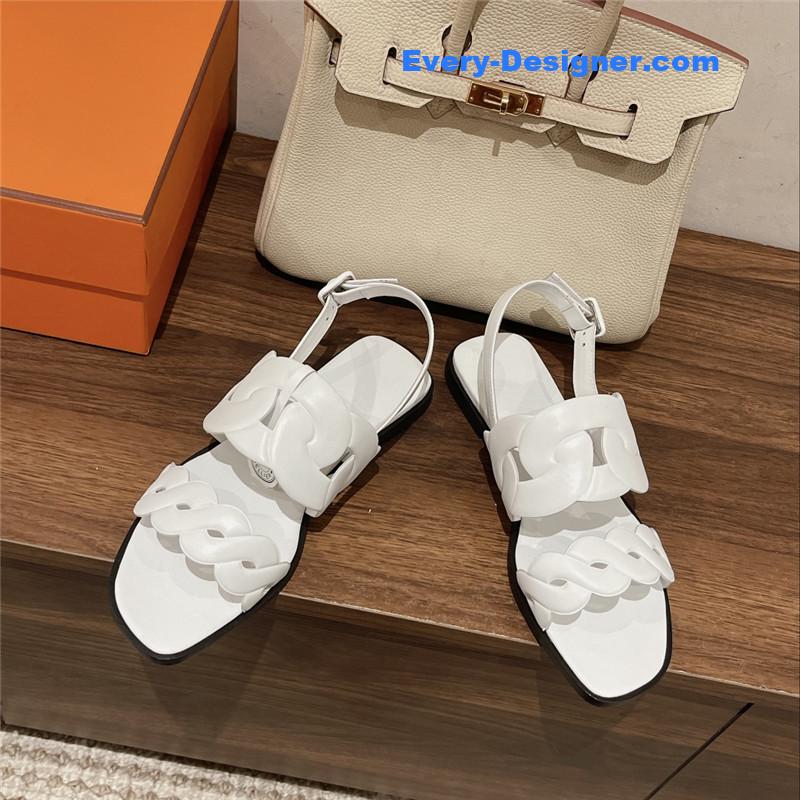 H**me5 pig nose sandals