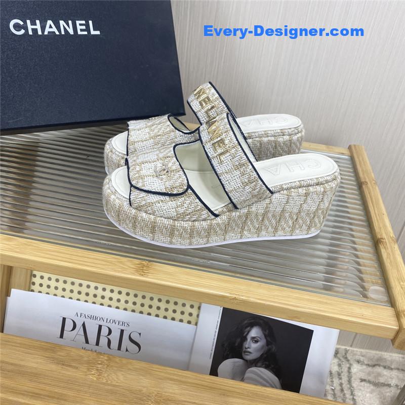 CC logo platform slippers