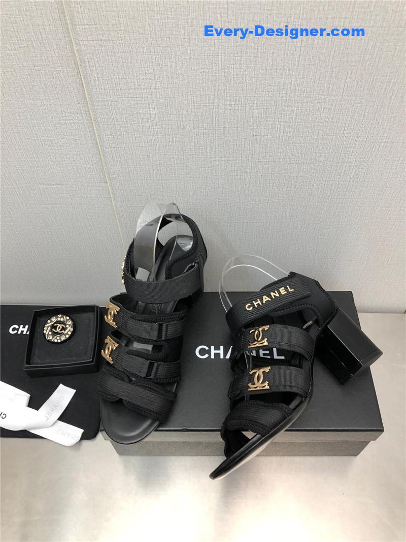 CC chain cloth head chunky heel shoes