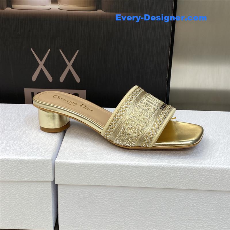 D10r new flip flops color matching women’s shoes