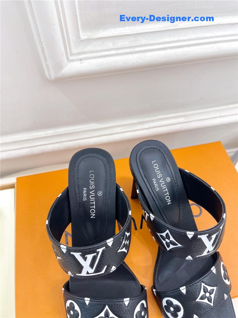 l0vis Vvtt0n lv plum blossom heel embossed sandals