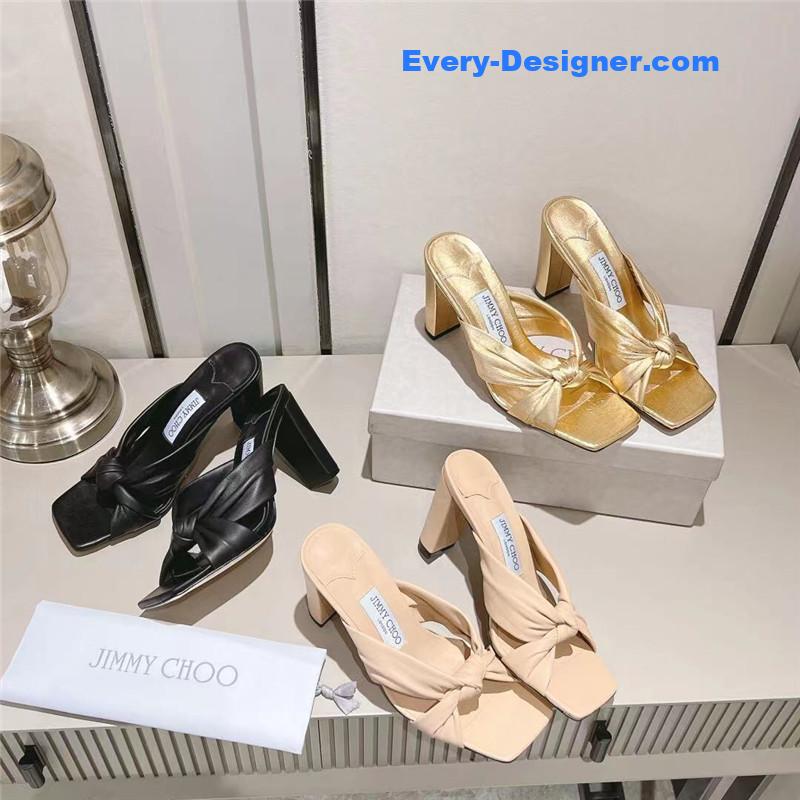 J1m*y Ch00 block heel square toe pumps