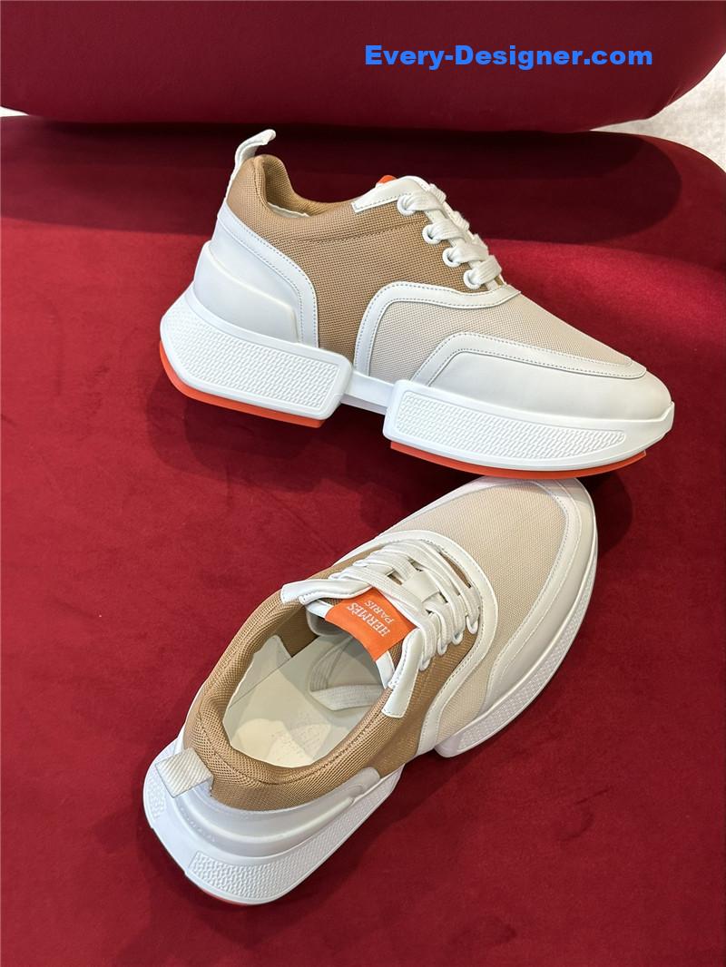 H**me5 new sneakers