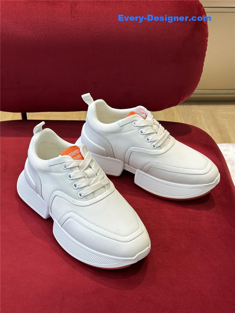 H**me5 new sneakers