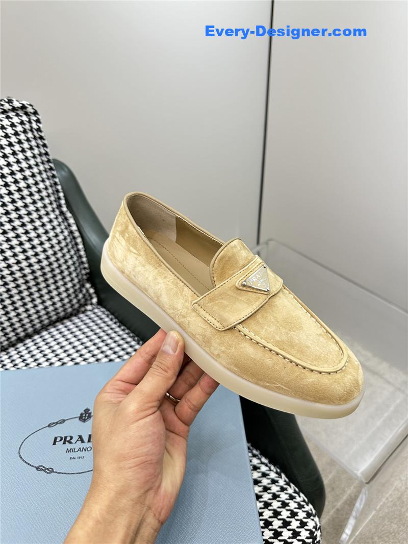 Pra*a new loafers