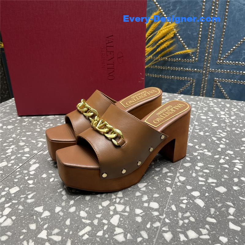 Va1e*ntin0 metal chain high heel sandals