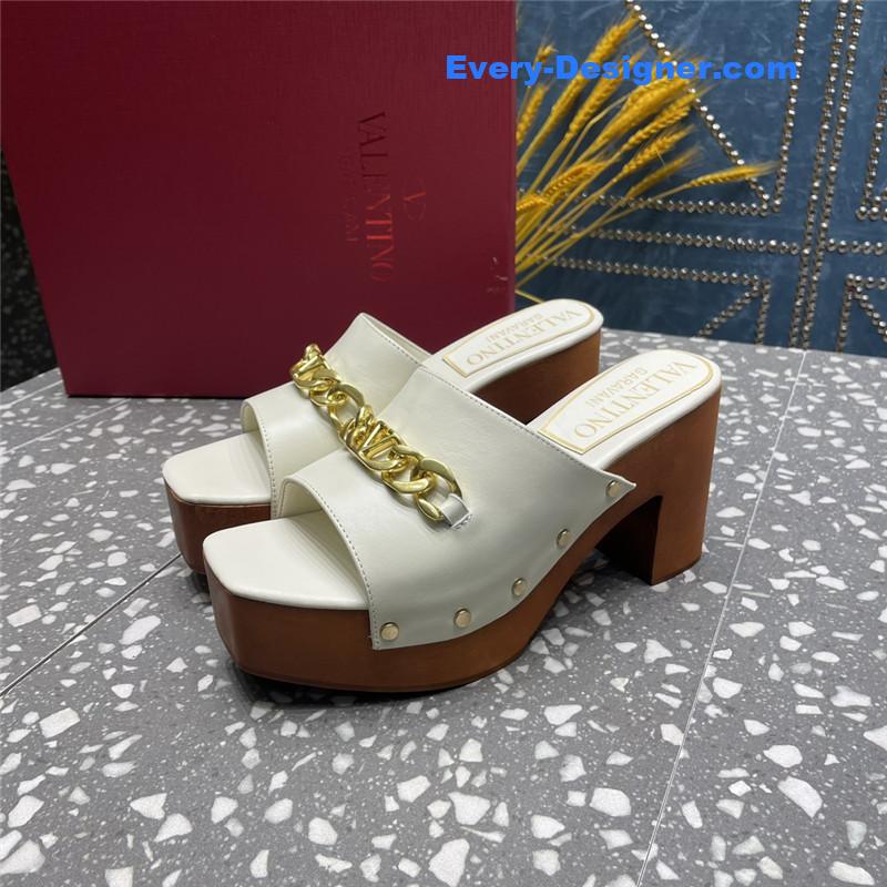 Va1e*ntin0 metal chain high heel sandals