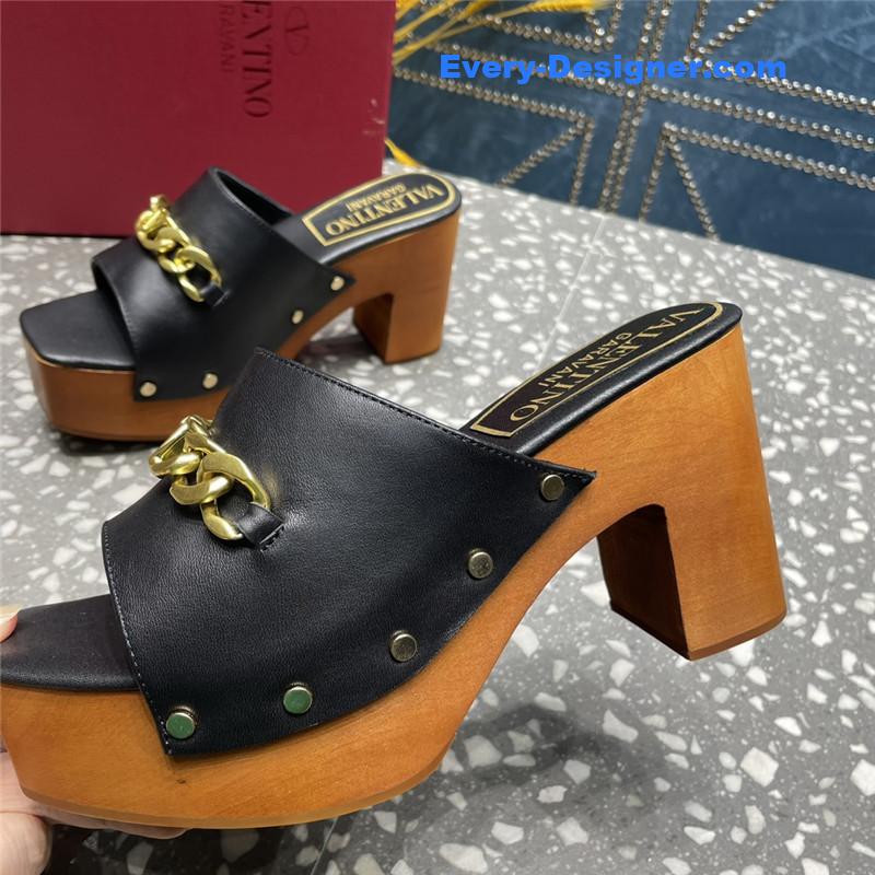 Va1e*ntin0 metal chain high heel sandals
