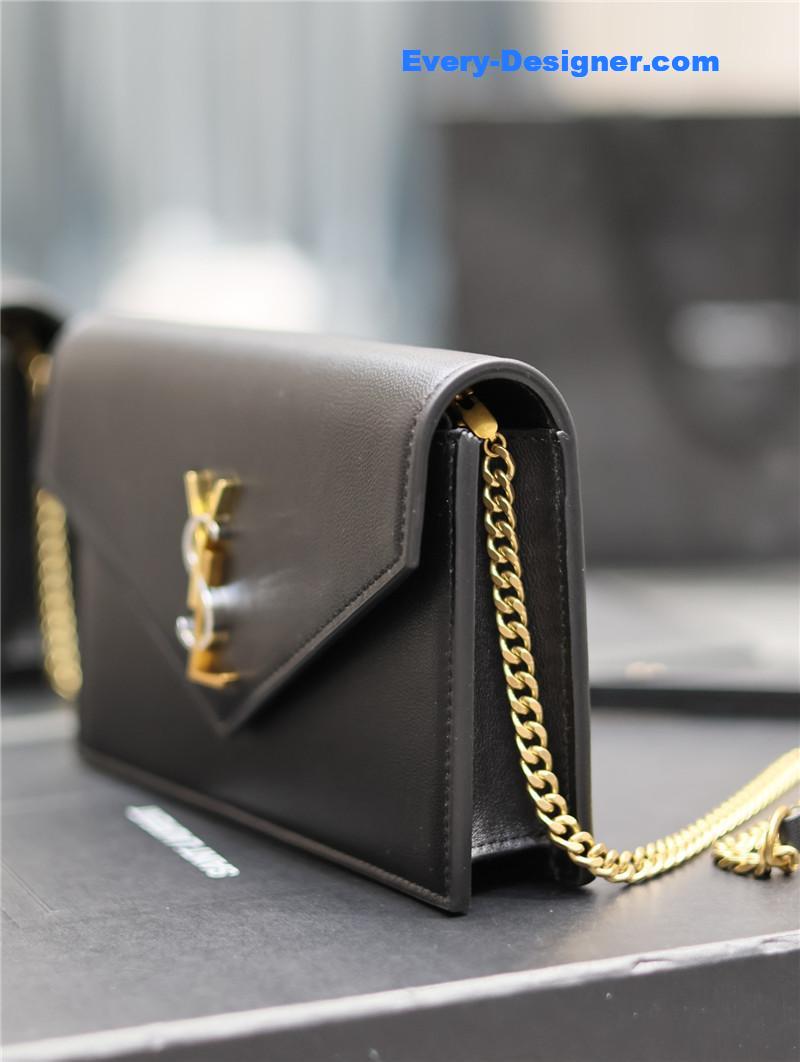 Y51 monogram woc envelope bag