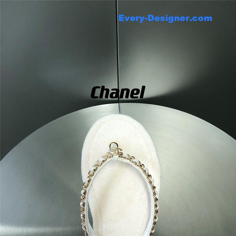 CC chain flip flops