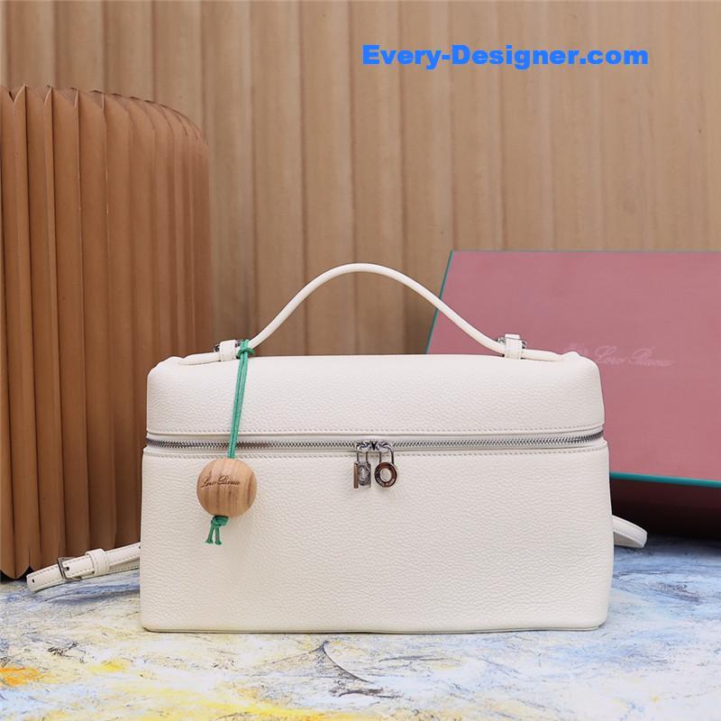 L0r0 P1ana extra pocket l19 pouch