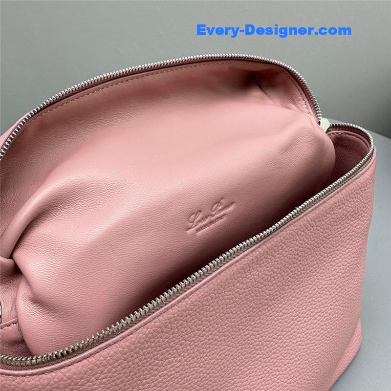 L0r0 P1ana extra pocket backpack