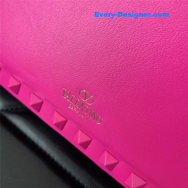 Va1e*ntin0 garavani rockstud23 small leather bag