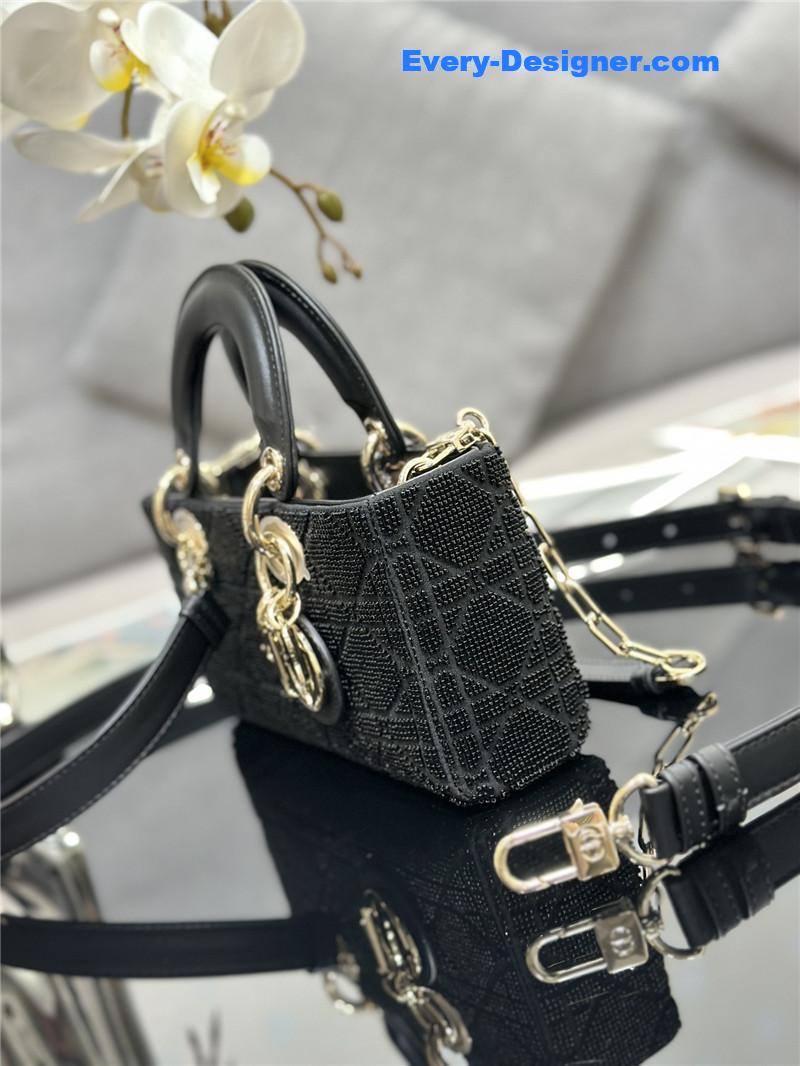 lady D10r triple embroidered beads tube bag