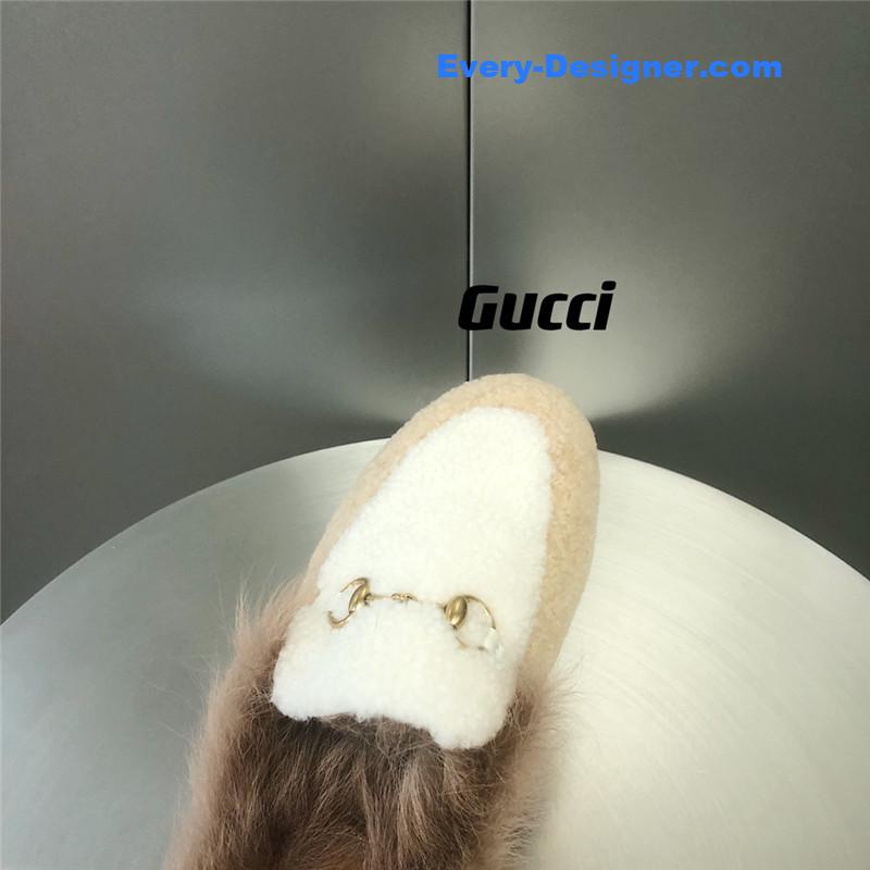 Gvc*1 fur slippers