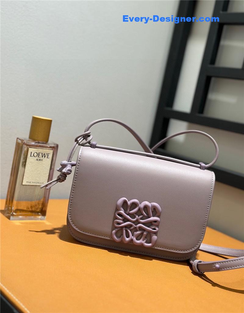 L0ew* goya bag