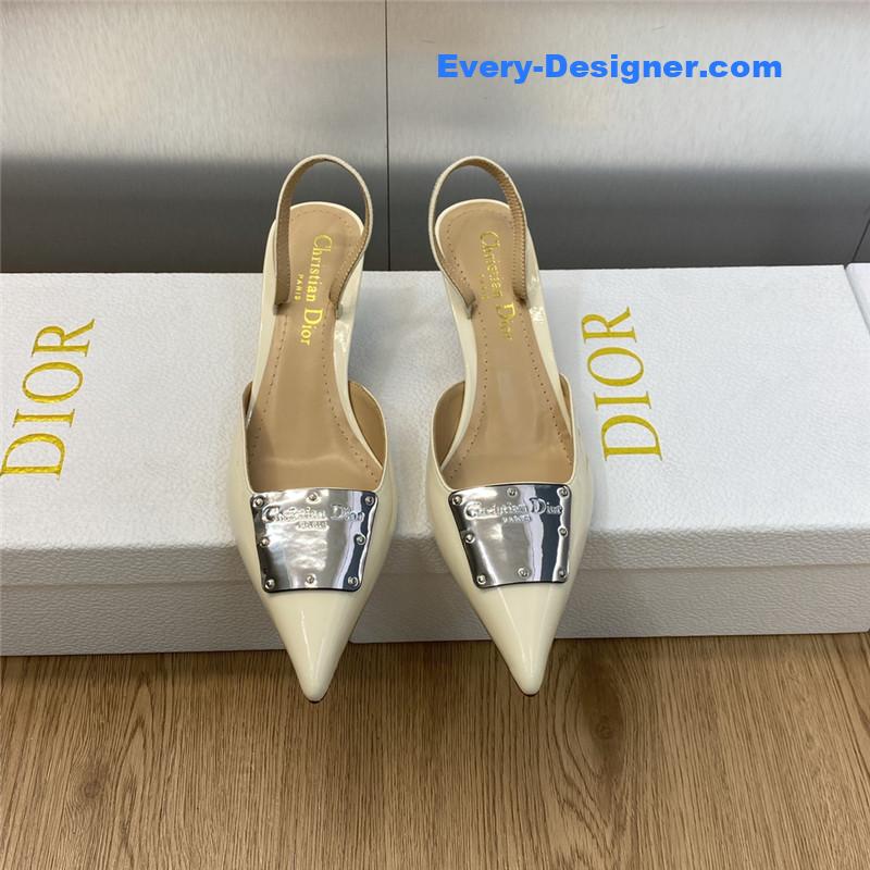 D10r cd letter logo high heel sandals