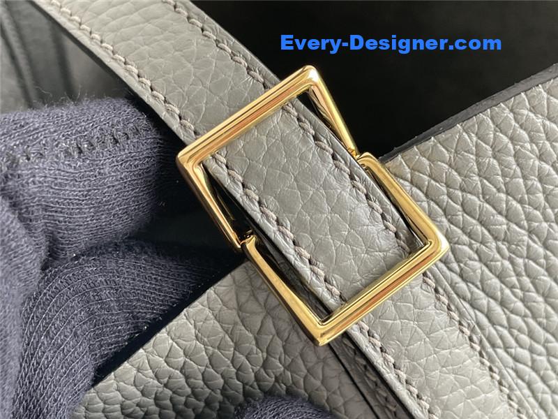 H**me5 lock 18 bag