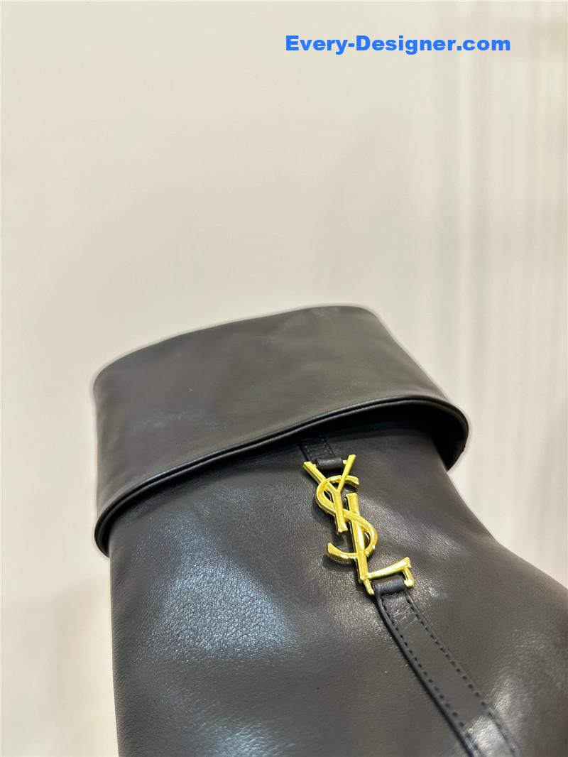 Y51 pointed toe suede ankle boots