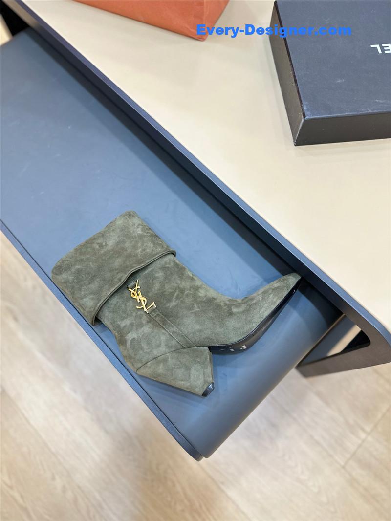 Y51 pointed toe suede ankle boots