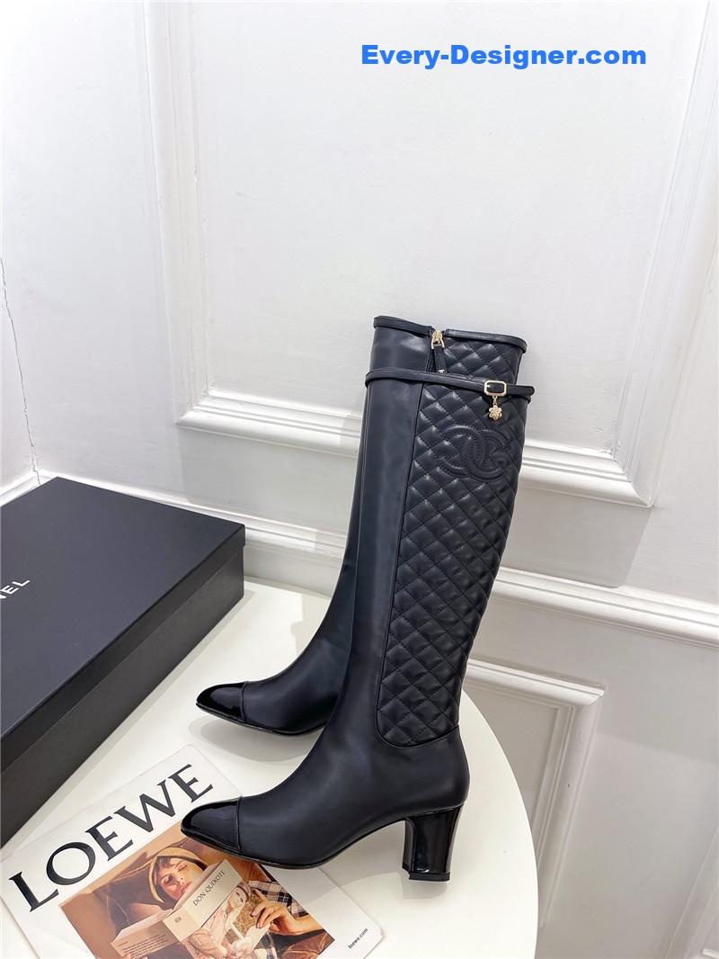CC classic embroidered chunky heel boots